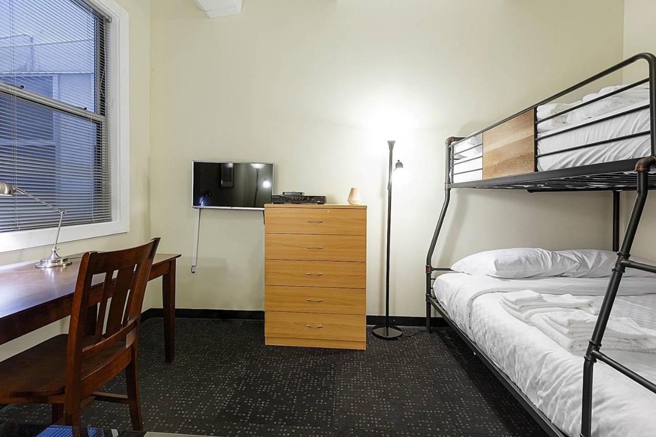 Appartamento Studio Ready 4 Students & Traveling Professionals! 310 Boston Esterno foto